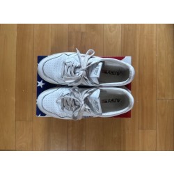오트리 스니커즈